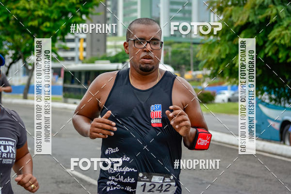 Buy your photos of the eventSantander Track&Field Run Series - Shopping da Bahia on Fotop
