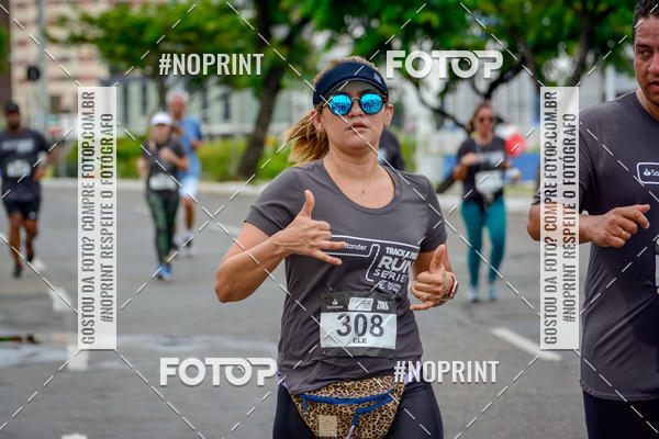 Buy your photos of the eventSantander Track&Field Run Series - Shopping da Bahia on Fotop