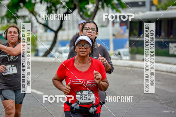 Buy your photos of the eventSantander Track&Field Run Series - Shopping da Bahia on Fotop