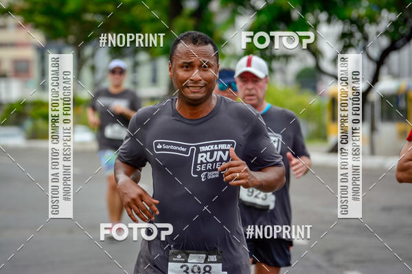 Buy your photos of the eventSantander Track&Field Run Series - Shopping da Bahia on Fotop