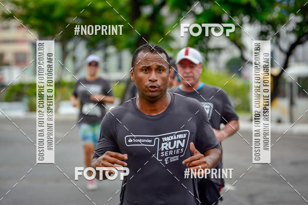 Buy your photos of the eventSantander Track&Field Run Series - Shopping da Bahia on Fotop
