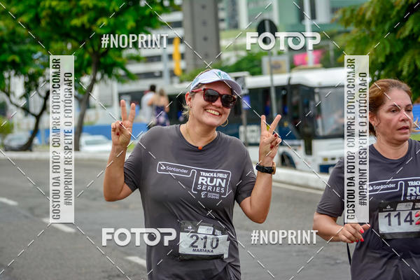 Buy your photos of the eventSantander Track&Field Run Series - Shopping da Bahia on Fotop
