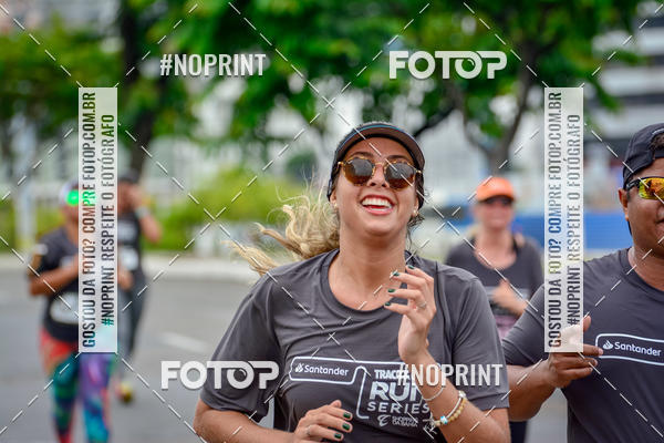 Buy your photos of the eventSantander Track&Field Run Series - Shopping da Bahia on Fotop