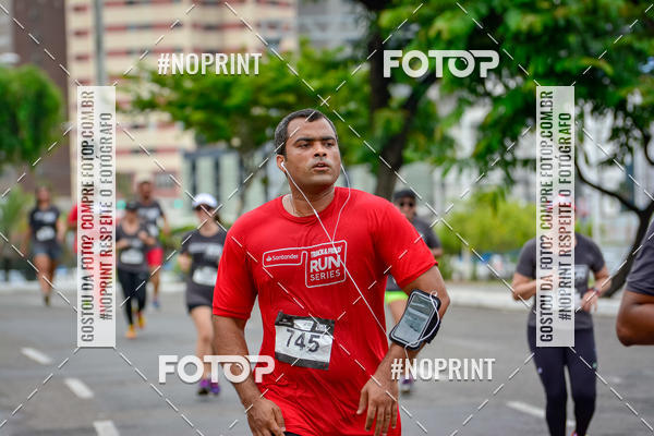 Buy your photos of the eventSantander Track&Field Run Series - Shopping da Bahia on Fotop