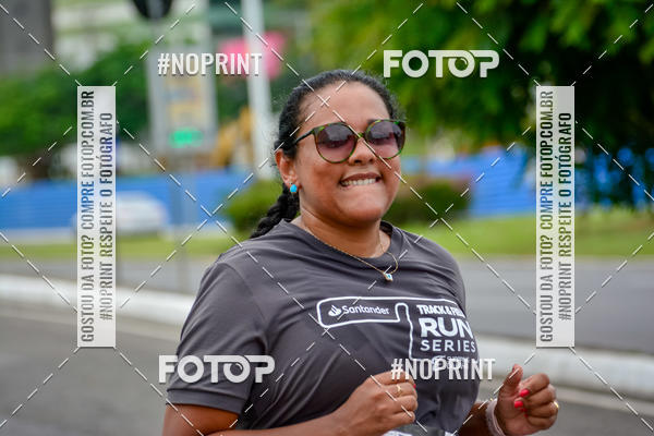 Buy your photos of the eventSantander Track&Field Run Series - Shopping da Bahia on Fotop