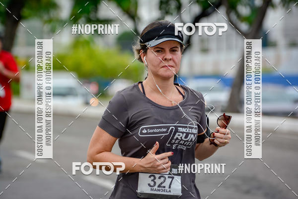 Buy your photos of the eventSantander Track&Field Run Series - Shopping da Bahia on Fotop