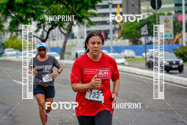 Buy your photos of the eventSantander Track&Field Run Series - Shopping da Bahia on Fotop
