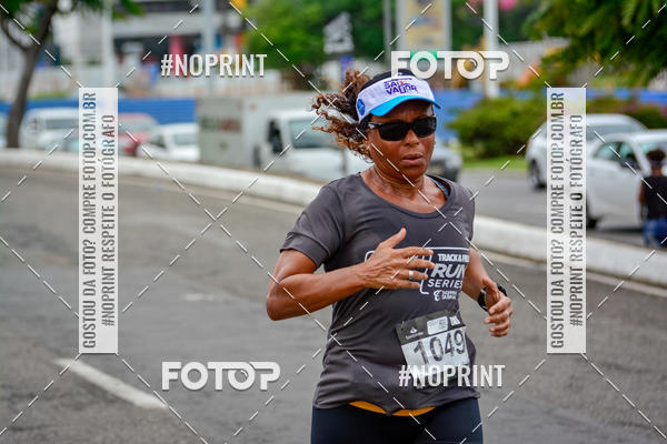Buy your photos of the eventSantander Track&Field Run Series - Shopping da Bahia on Fotop