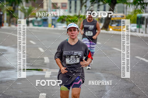 Buy your photos of the eventSantander Track&Field Run Series - Shopping da Bahia on Fotop