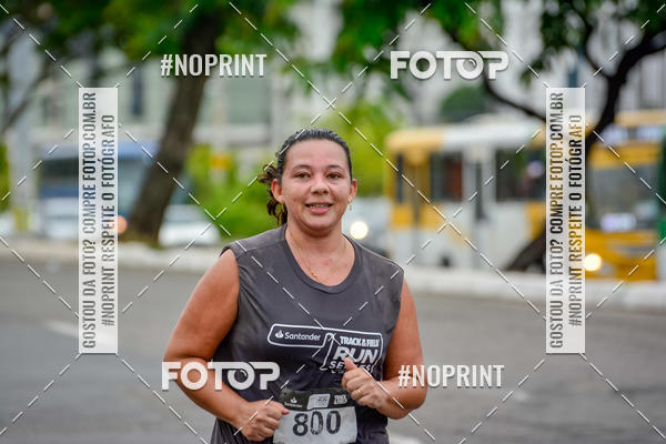 Buy your photos of the eventSantander Track&Field Run Series - Shopping da Bahia on Fotop