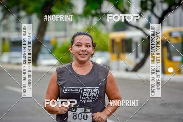 Buy your photos of the eventSantander Track&Field Run Series - Shopping da Bahia on Fotop