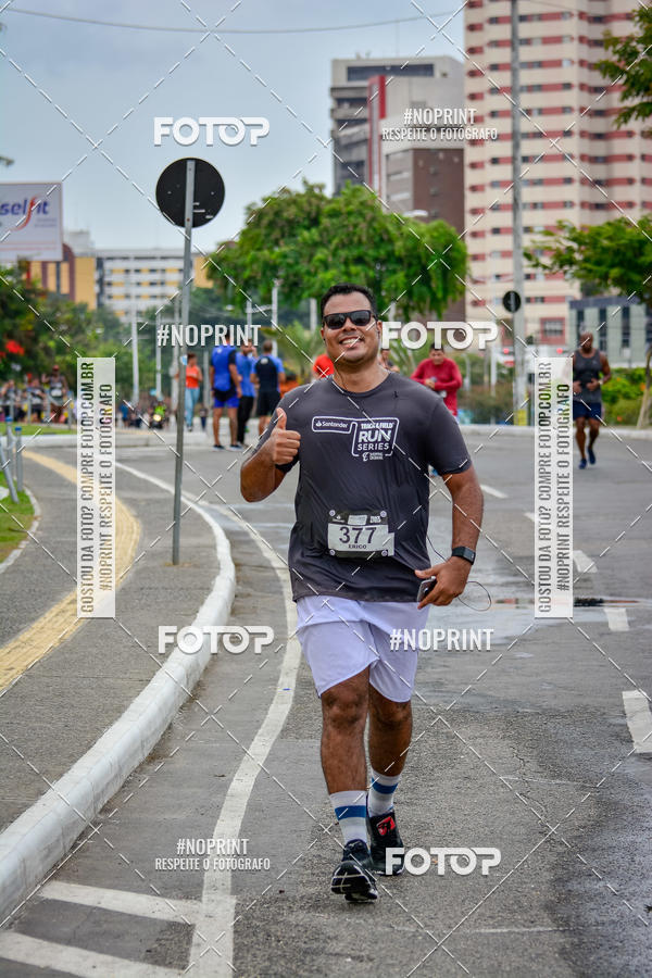 Buy your photos of the eventSantander Track&Field Run Series - Shopping da Bahia on Fotop