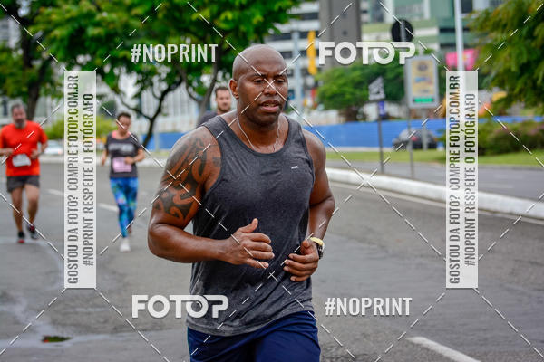 Buy your photos of the eventSantander Track&Field Run Series - Shopping da Bahia on Fotop