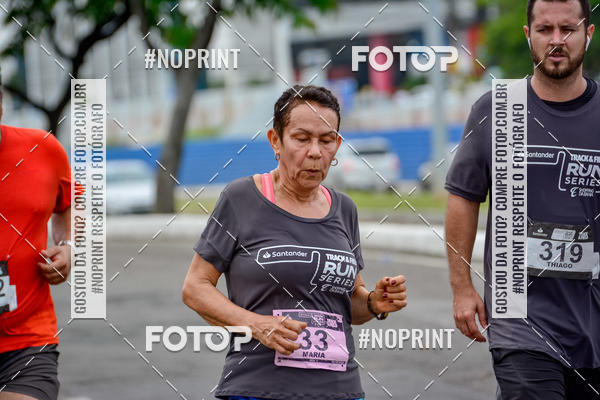 Buy your photos of the eventSantander Track&Field Run Series - Shopping da Bahia on Fotop