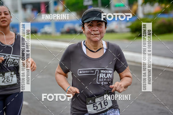 Buy your photos of the eventSantander Track&Field Run Series - Shopping da Bahia on Fotop