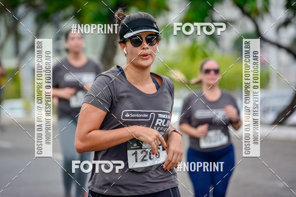 Acquista le foto dell'eventoSantander Track&Field Run Series - Shopping da Bahia in Fotop