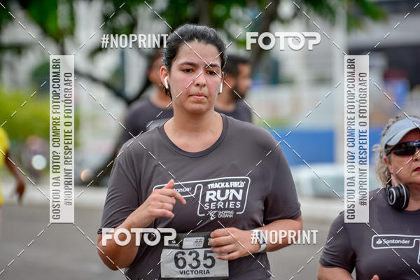Acquista le foto dell'eventoSantander Track&Field Run Series - Shopping da Bahia in Fotop