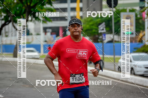 Buy your photos of the eventSantander Track&Field Run Series - Shopping da Bahia on Fotop
