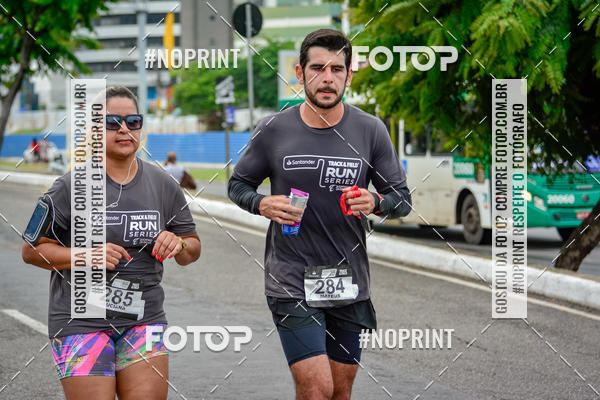 Buy your photos of the eventSantander Track&Field Run Series - Shopping da Bahia on Fotop
