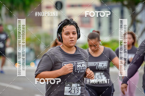 Buy your photos of the eventSantander Track&Field Run Series - Shopping da Bahia on Fotop
