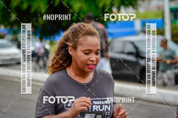 Buy your photos of the eventSantander Track&Field Run Series - Shopping da Bahia on Fotop