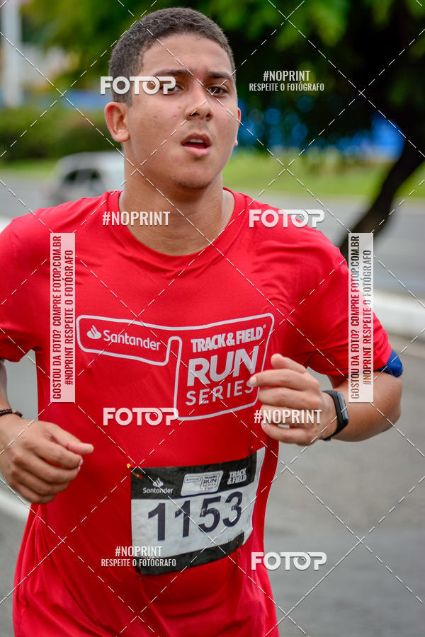 Buy your photos of the eventSantander Track&Field Run Series - Shopping da Bahia on Fotop
