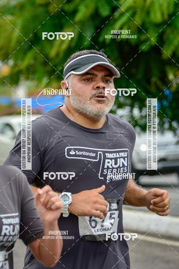 Buy your photos of the eventSantander Track&Field Run Series - Shopping da Bahia on Fotop