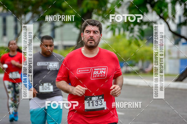 Buy your photos of the eventSantander Track&Field Run Series - Shopping da Bahia on Fotop