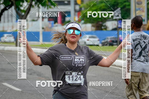 Buy your photos of the eventSantander Track&Field Run Series - Shopping da Bahia on Fotop