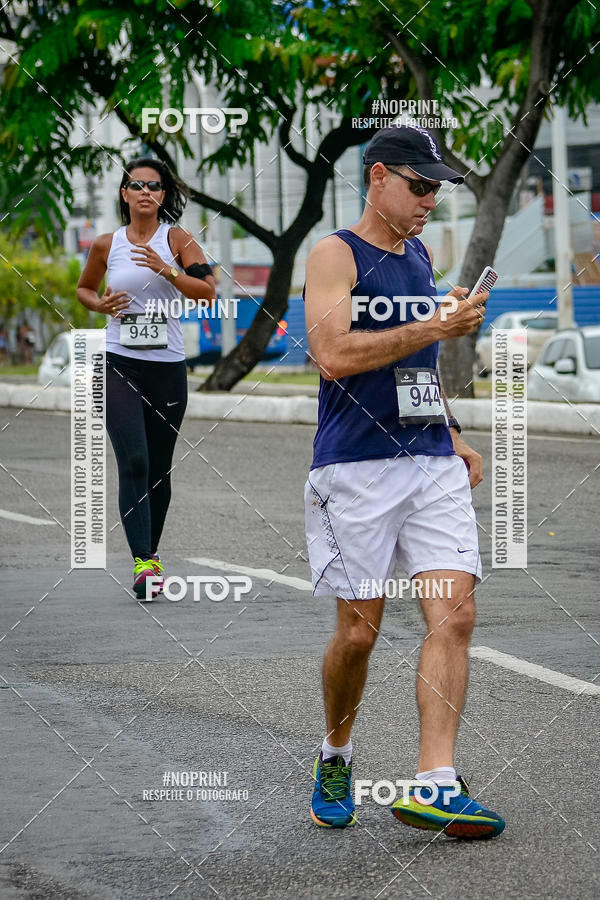 Buy your photos of the eventSantander Track&Field Run Series - Shopping da Bahia on Fotop