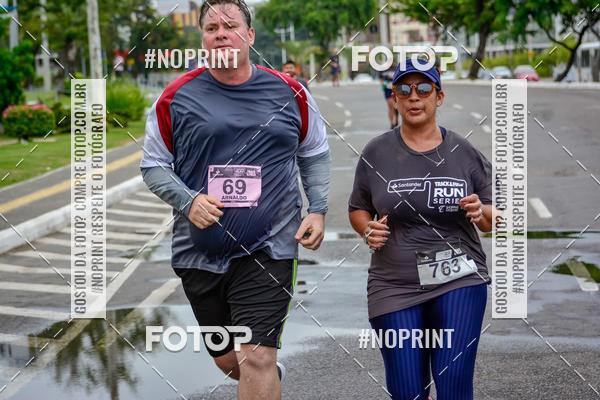 Buy your photos of the eventSantander Track&Field Run Series - Shopping da Bahia on Fotop