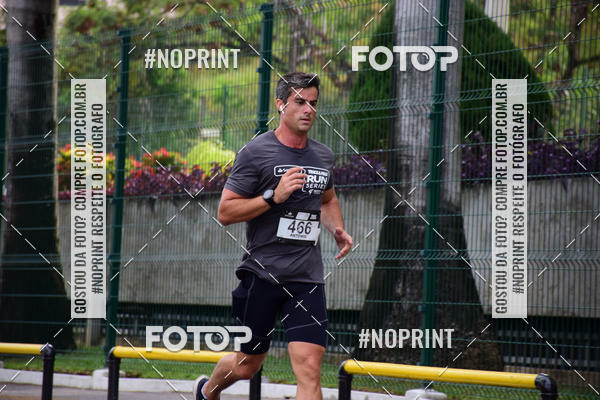 Acquista le foto dell'eventoSantander Track&Field Run Series - Shopping da Bahia in Fotop