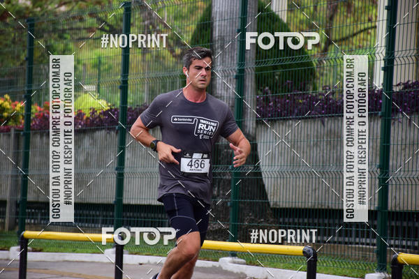 Acquista le foto dell'eventoSantander Track&Field Run Series - Shopping da Bahia in Fotop
