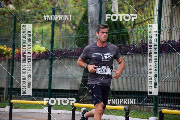 Acquista le foto dell'eventoSantander Track&Field Run Series - Shopping da Bahia in Fotop