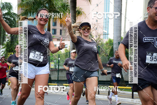 Acquista le foto dell'eventoSantander Track&Field Run Series - Shopping da Bahia in Fotop