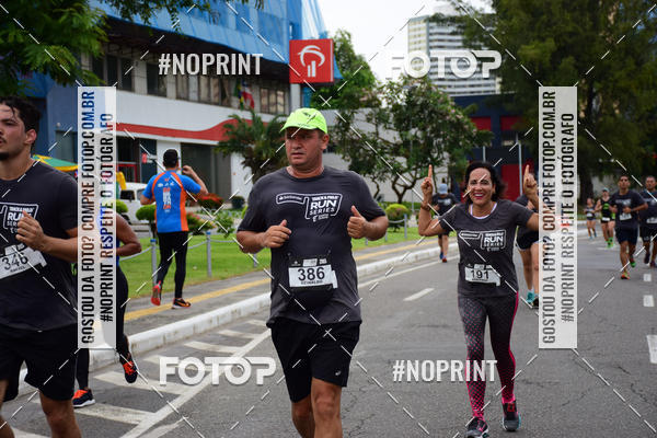 Acquista le foto dell'eventoSantander Track&Field Run Series - Shopping da Bahia in Fotop