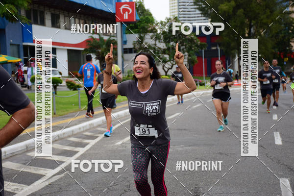 Acquista le foto dell'eventoSantander Track&Field Run Series - Shopping da Bahia in Fotop