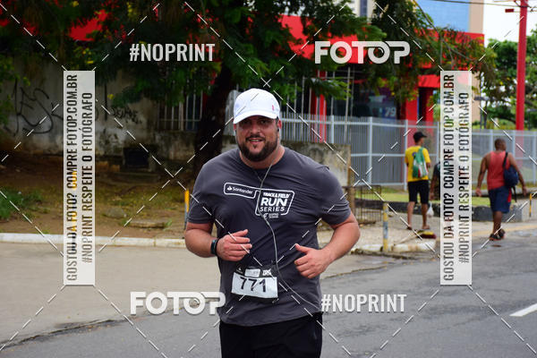 Acquista le foto dell'eventoSantander Track&Field Run Series - Shopping da Bahia in Fotop