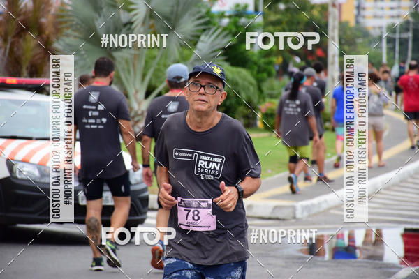 Buy your photos of the eventSantander Track&Field Run Series - Shopping da Bahia on Fotop