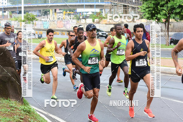 Acquista le foto dell'eventoSantander Track&Field Run Series - Shopping da Bahia in Fotop