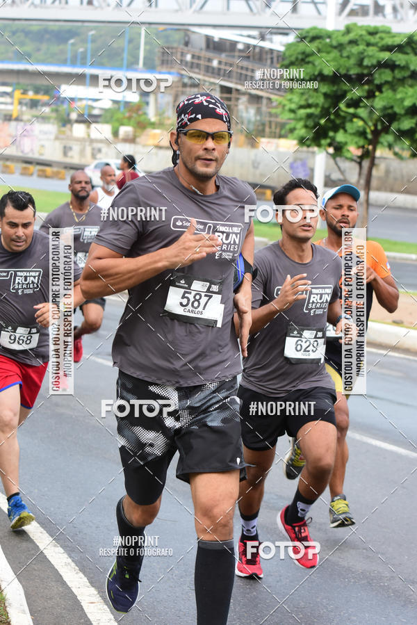 Acquista le foto dell'eventoSantander Track&Field Run Series - Shopping da Bahia in Fotop