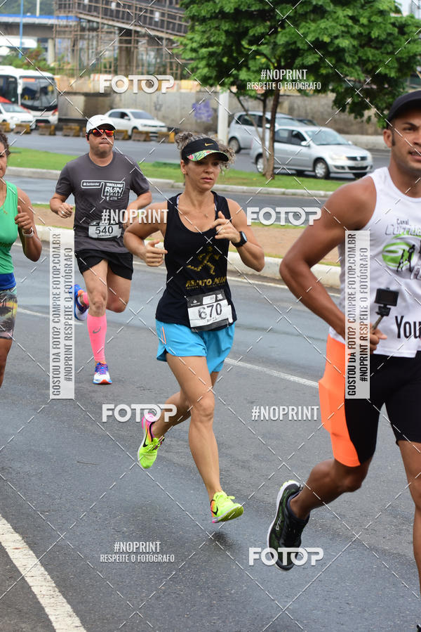 Acquista le foto dell'eventoSantander Track&Field Run Series - Shopping da Bahia in Fotop