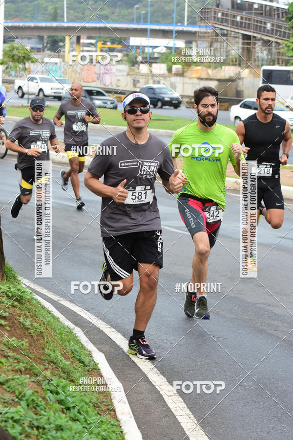 Acquista le foto dell'eventoSantander Track&Field Run Series - Shopping da Bahia in Fotop