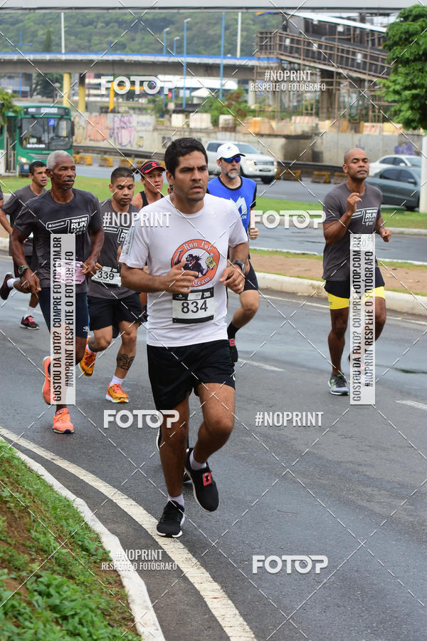 Acquista le foto dell'eventoSantander Track&Field Run Series - Shopping da Bahia in Fotop
