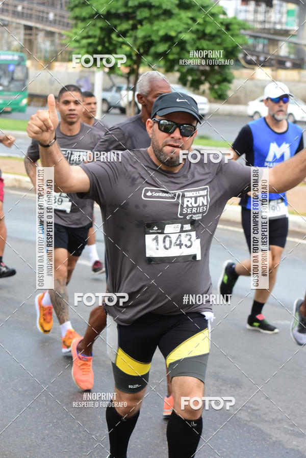 Acquista le foto dell'eventoSantander Track&Field Run Series - Shopping da Bahia in Fotop