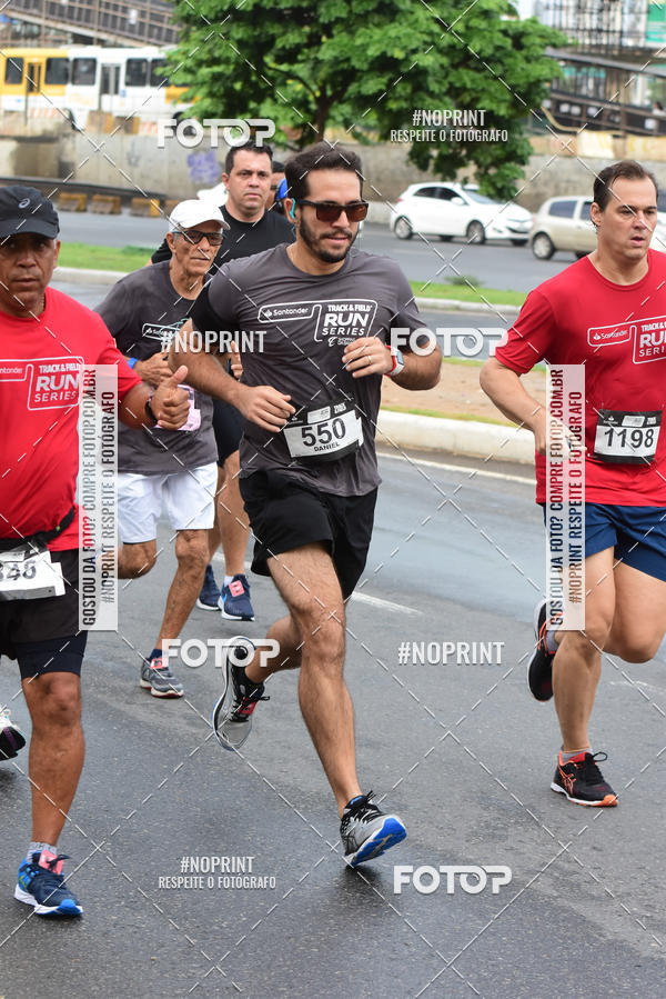 Buy your photos of the eventSantander Track&Field Run Series - Shopping da Bahia on Fotop