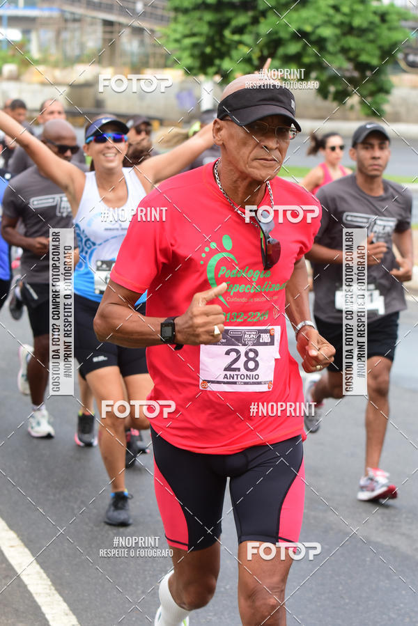 Buy your photos of the eventSantander Track&Field Run Series - Shopping da Bahia on Fotop