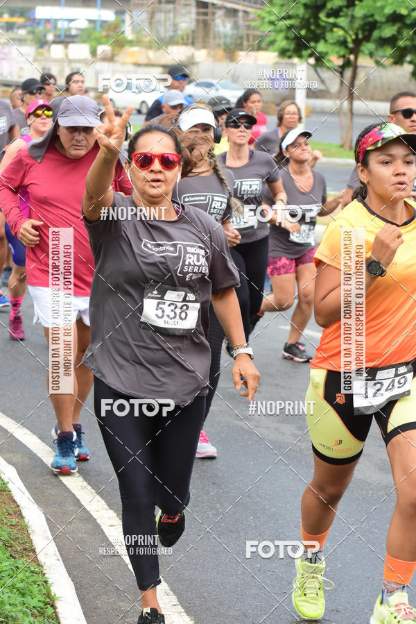 Buy your photos of the eventSantander Track&Field Run Series - Shopping da Bahia on Fotop