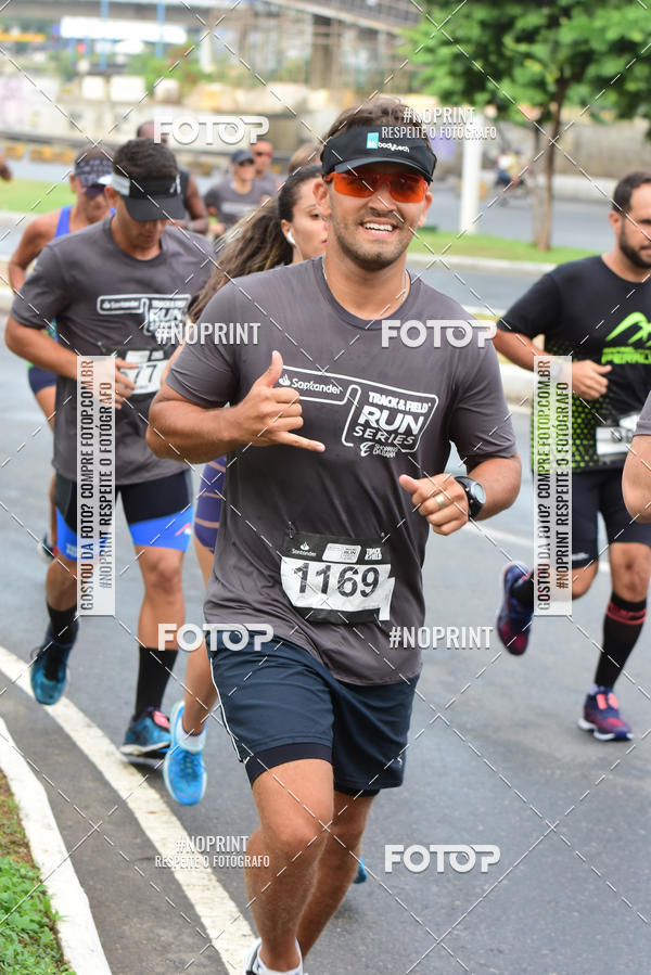 Buy your photos of the eventSantander Track&Field Run Series - Shopping da Bahia on Fotop
