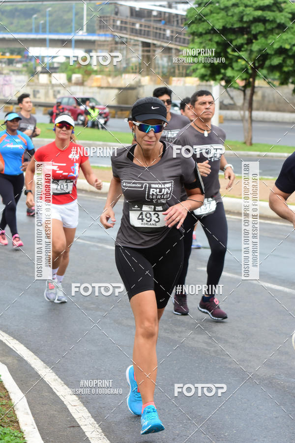 Buy your photos of the eventSantander Track&Field Run Series - Shopping da Bahia on Fotop